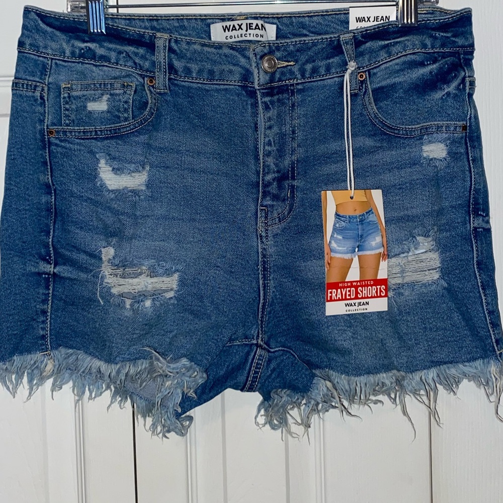 Brand new high waist frayed hem shorts